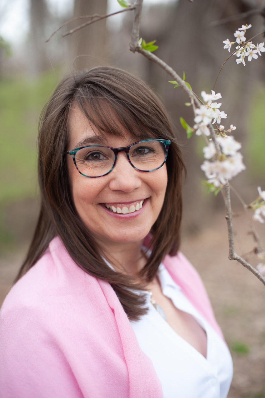 Rebecca Whitecotton author photo